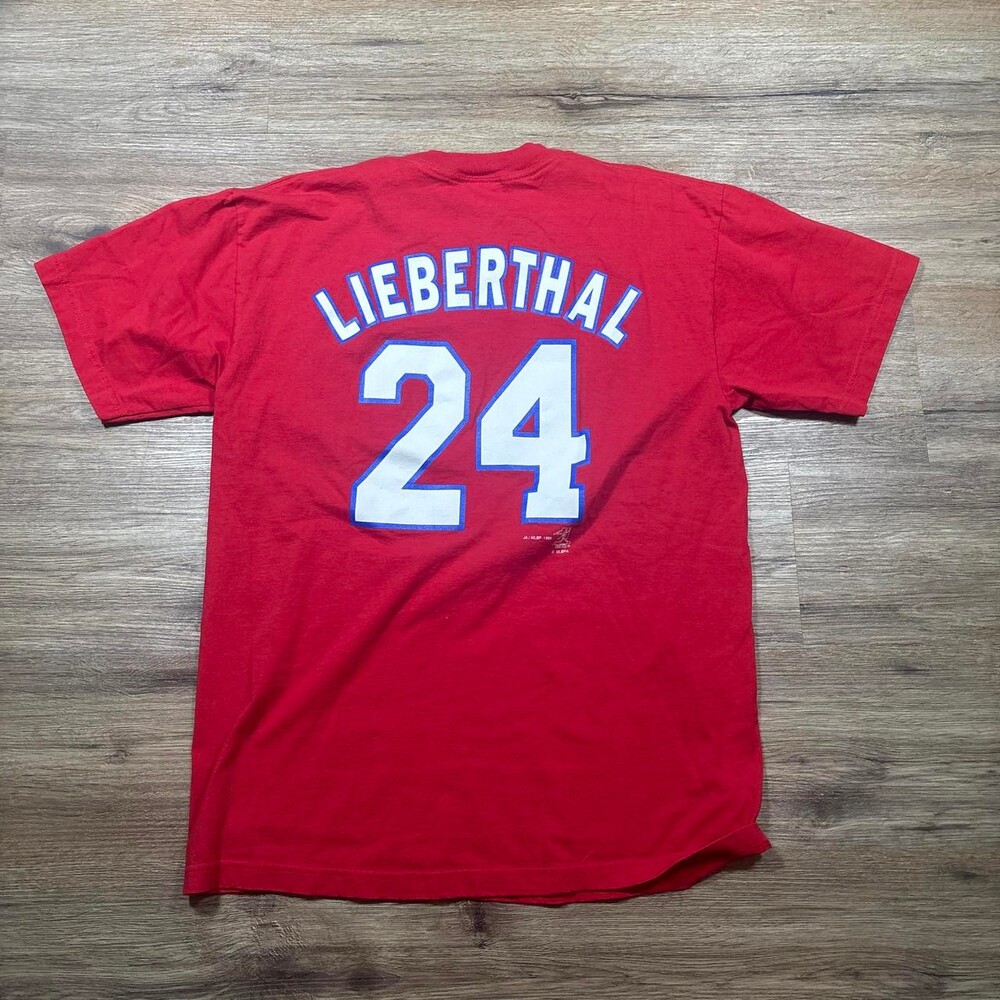 MLB Men's Red‎ Top